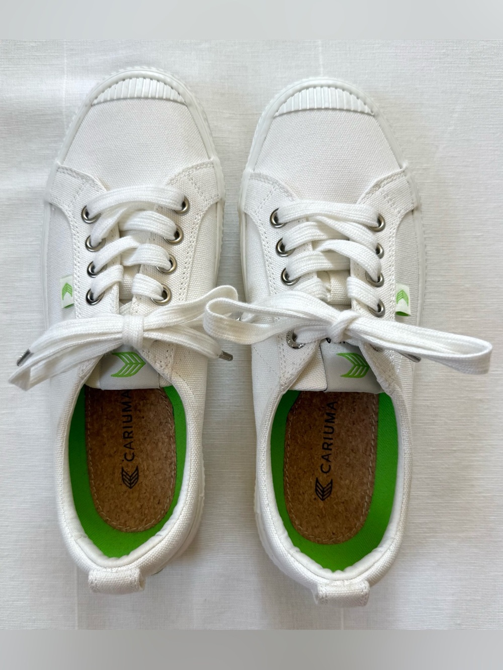 Cariuma OCA Low Off-White Canvas Sneakers | Sustainable Organic Cotton Shoes - Picture 4 of 11